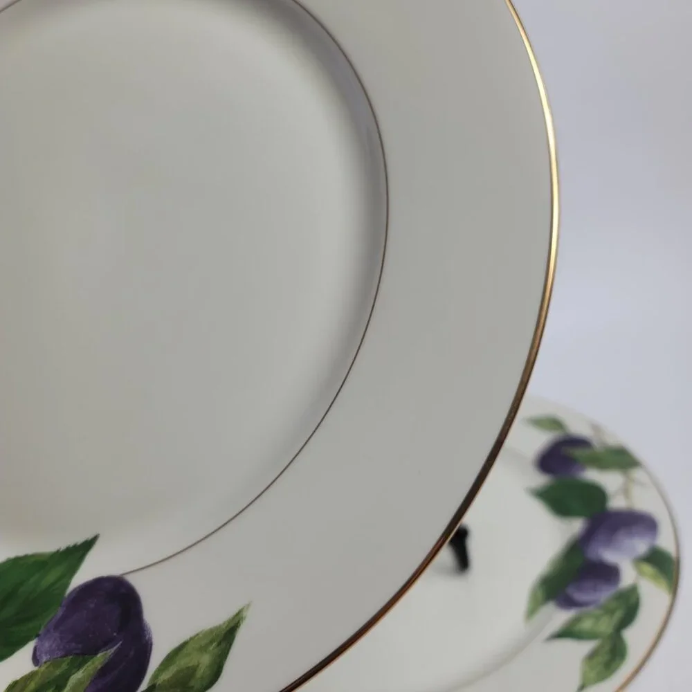 TWO Mikasa Plum L3132 Court Dinner Plates White with Purple Plums Green Leaves